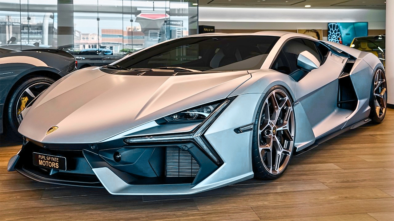 Lamborghini Revuelto Híbrido Enchufable: Superdeportivo Moderno con Máxima Potencia