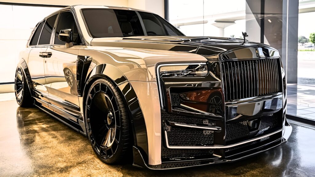 Rolls-Royce Cullinan Modificado: SUV de Lujo con Diseño Wide-Body Exclusivo