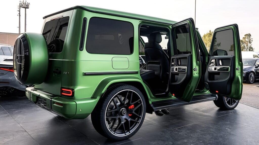 Mercedes-AMG G 63 Verde: SUV Icónico, Potente y Todoterreno